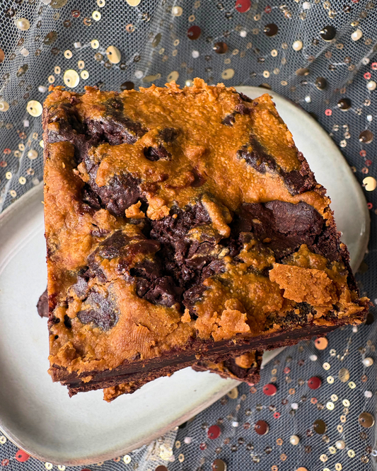 Fresh & Frosted Biscoff Brownies (4 pack)