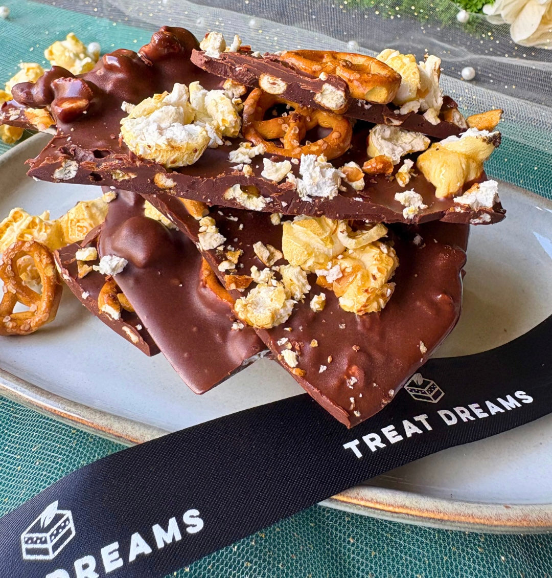Treat Dreams Chocolate bark pieces - Feeling Snacky (50g)